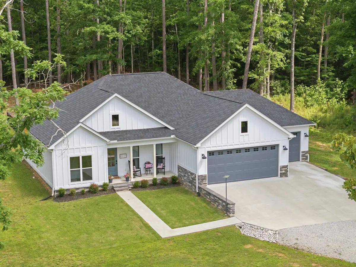 302 Excalibur Trl, Cedar Grove, TN 38321 - #1
