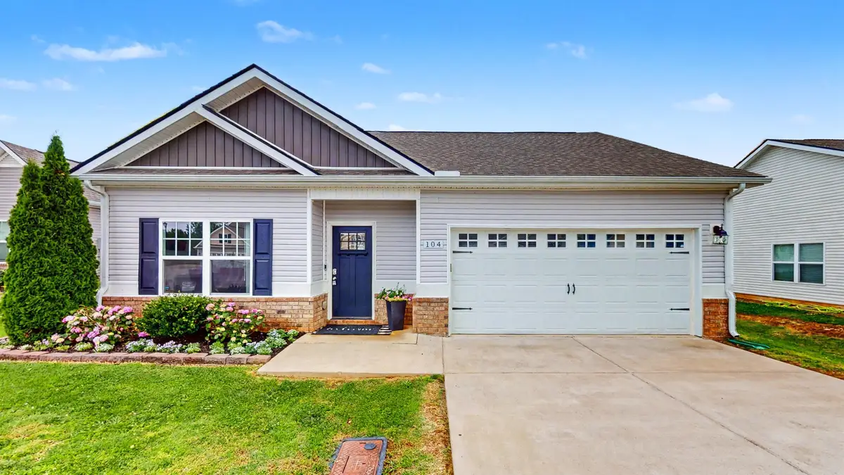 104 Daughters Ct, Shelbyville, TN 37160 - #1