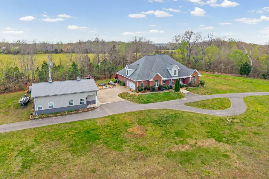 6091 Harmony Grove Rd, Hopkinsville, KY 42240 - #3