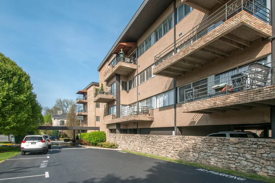 4200 West End Ave #209, Nashville, TN 37205 - #2