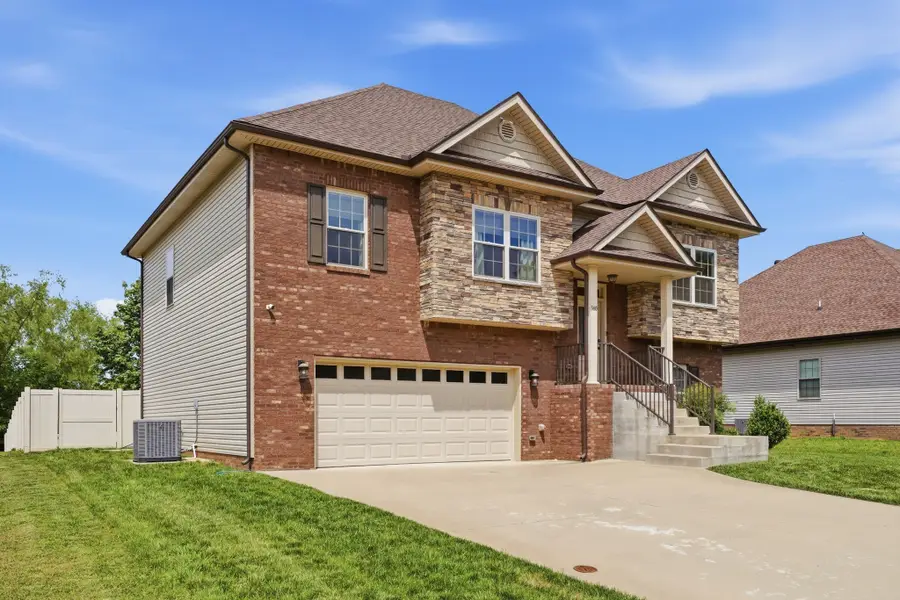 340 Chase Dr, Clarksville, TN 37043 - #3