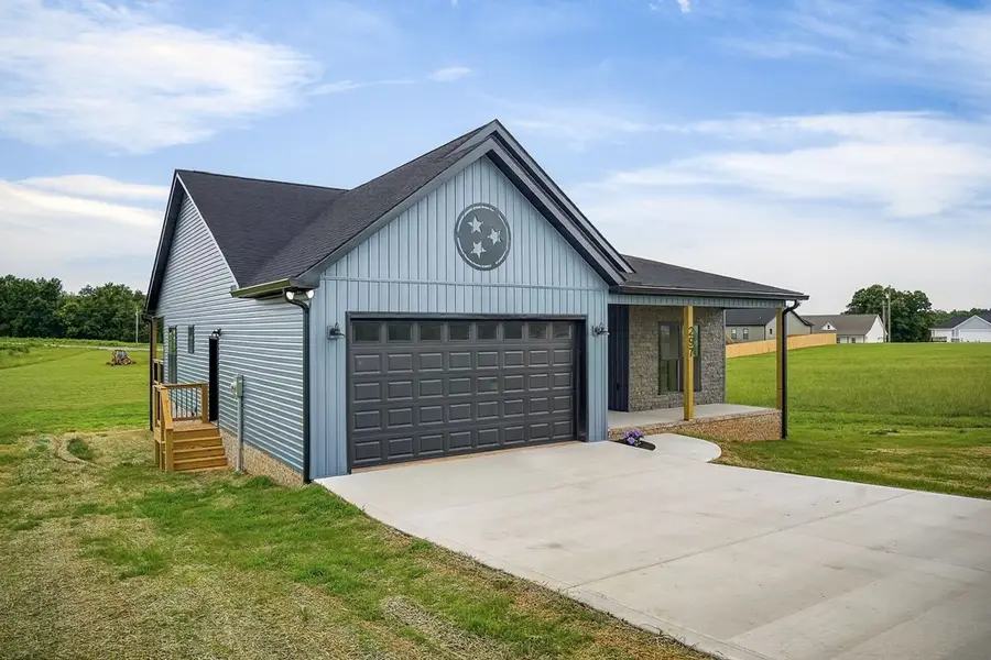 297 Harleys Ridge Rd, Sparta, TN 38583 - #3