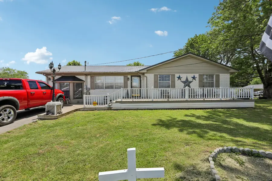 107 Bermuda Dr, McMinnville, TN 37110 - #2