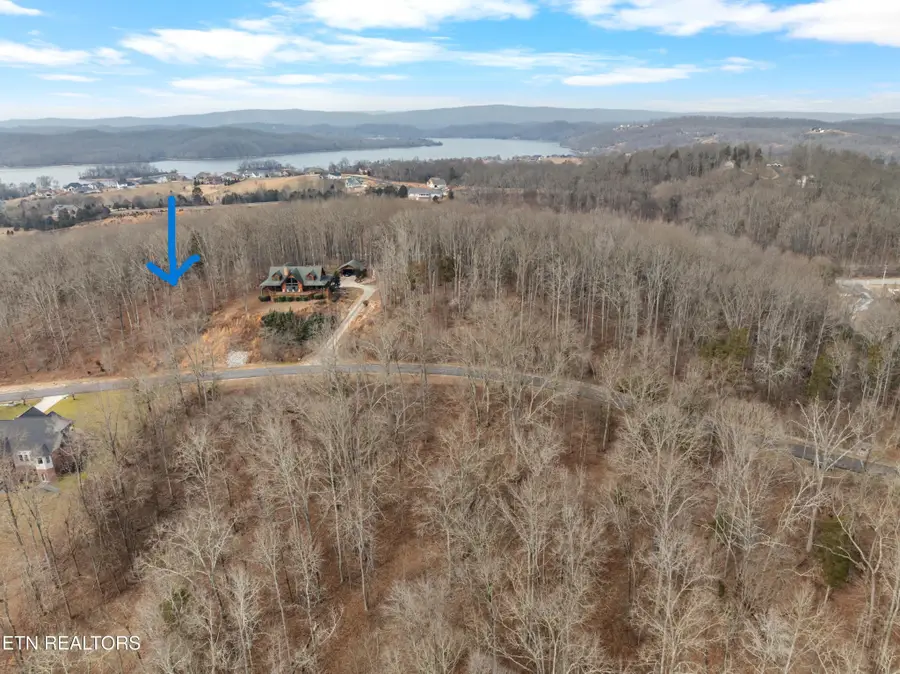 138 E Shore Drive, Rockwood, TN 37854 - #3
