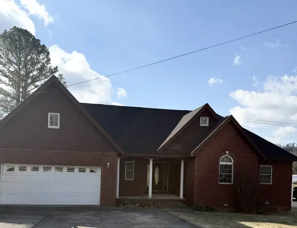 313 Murfreesboro Rd, Woodbury, TN 37190