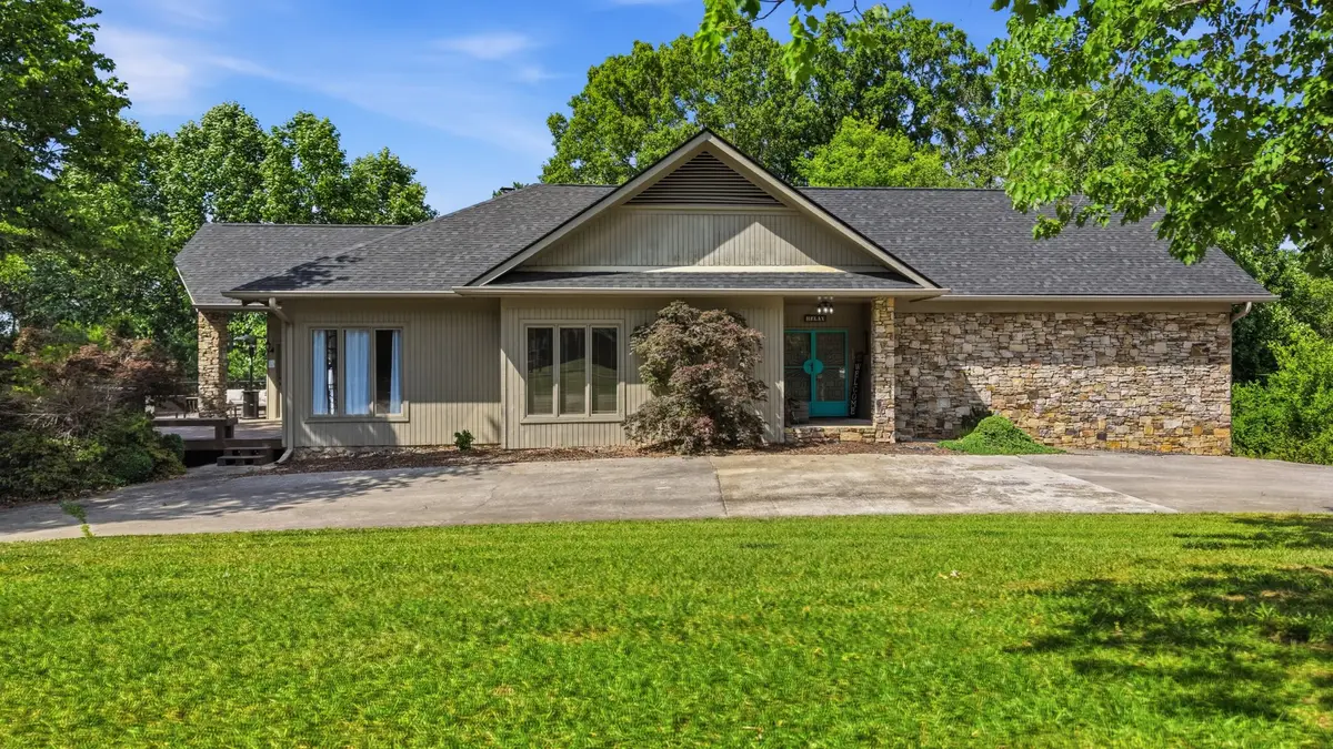 401 Pine Bluff Dr, Chattanooga, TN 37412 - #1