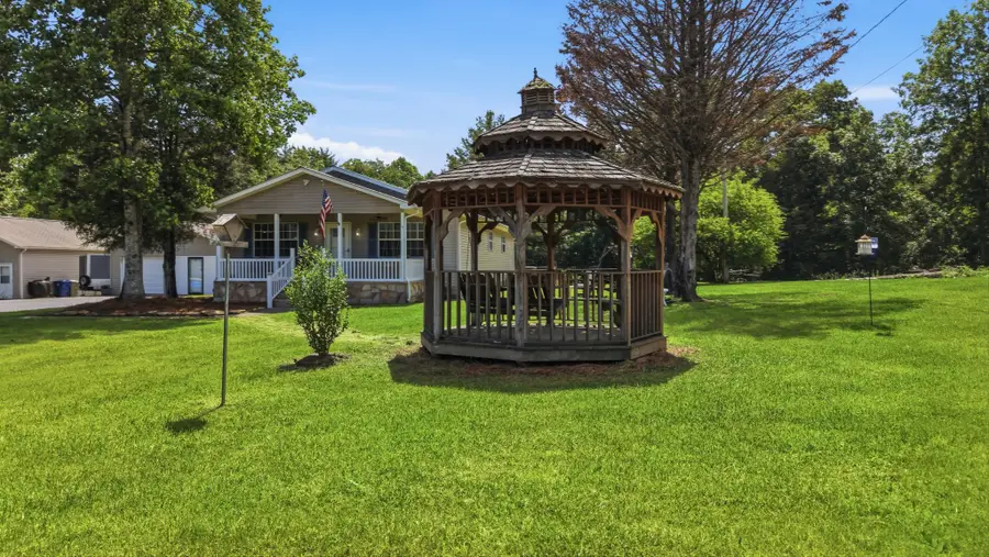 464 Brown Rd, Crossville, TN 38555 - #3