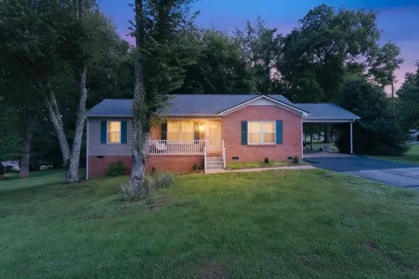 500 Spring Valley Dr, Columbia, TN 38401