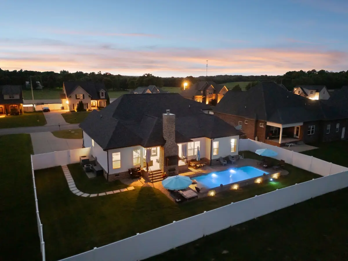 1525 North Side Dr, Murfreesboro, TN 37130 - #1