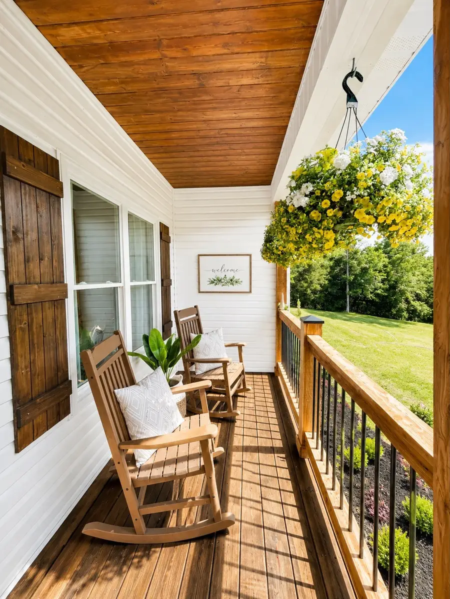 899 Southerland Rd, Dickson, TN 37055 - #2