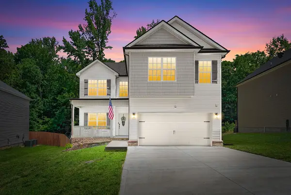 403 Barry Dr, Clarksville, TN 37040