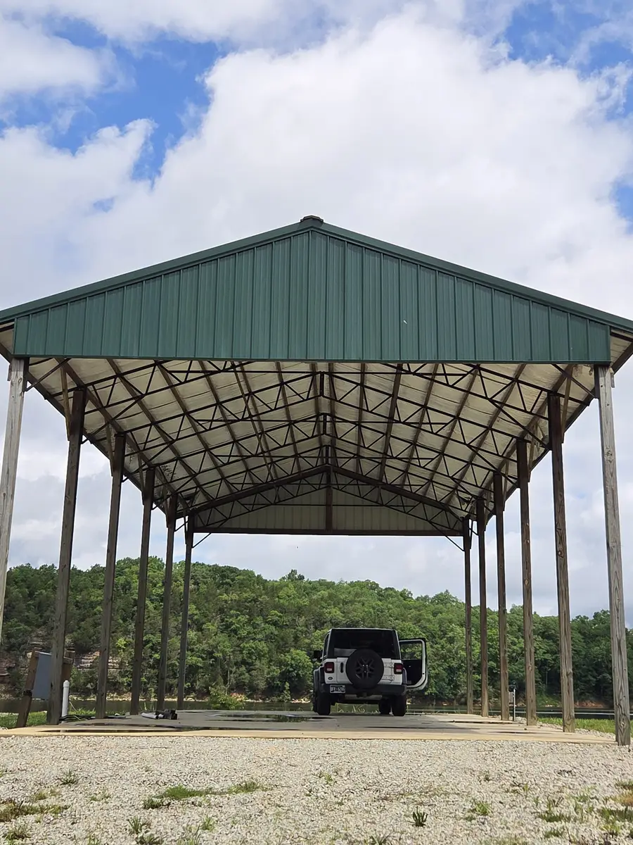 823 River Front Dr, Clifton, TN 38425 - #2