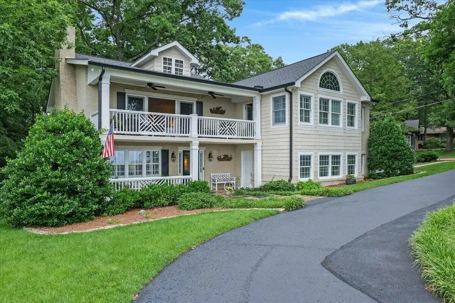 121 N Palisades Drive, Signal Mountain, TN 37377 - #3