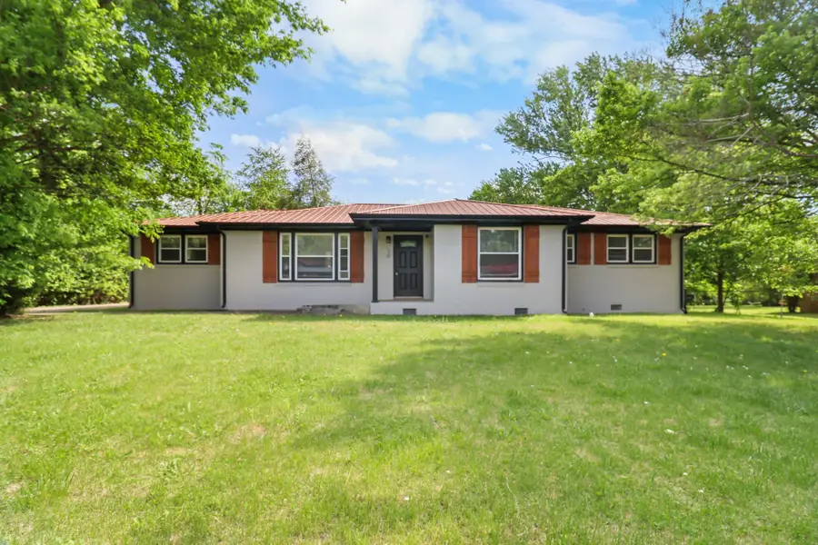 10 Lexington Dr, Clarksville, TN 37042 - #2