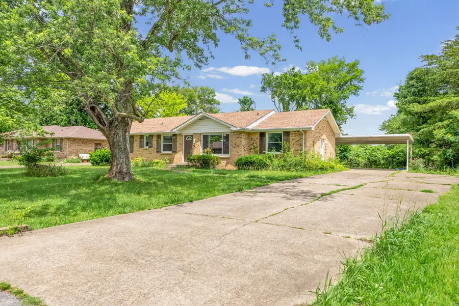 101 Susan St, Clarksville, TN 37042 - #3