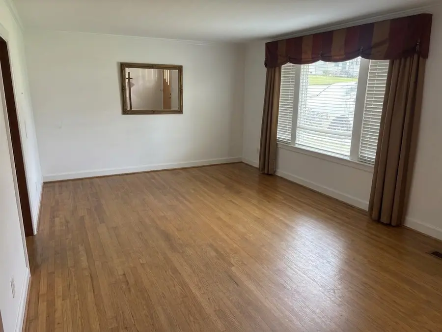 807 Wildwood Ave, Lebanon, TN 37087 - #2