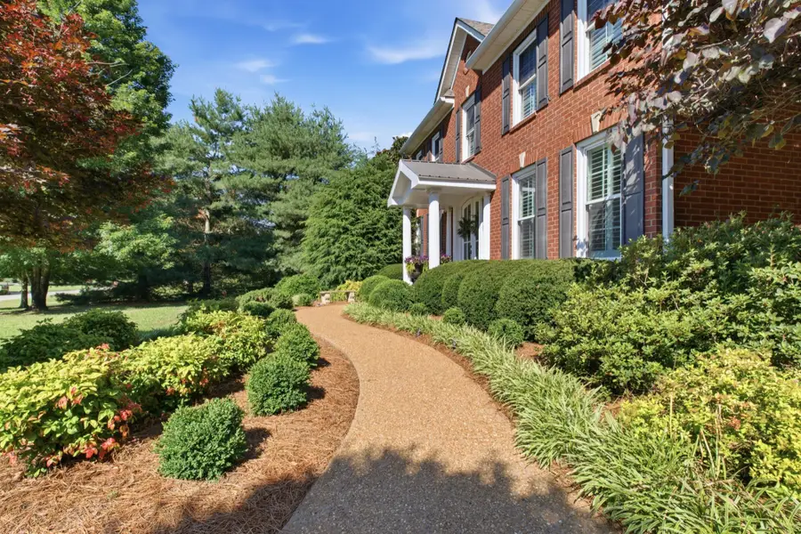 2240 Oakleaf Dr, Franklin, TN 37064 - #2