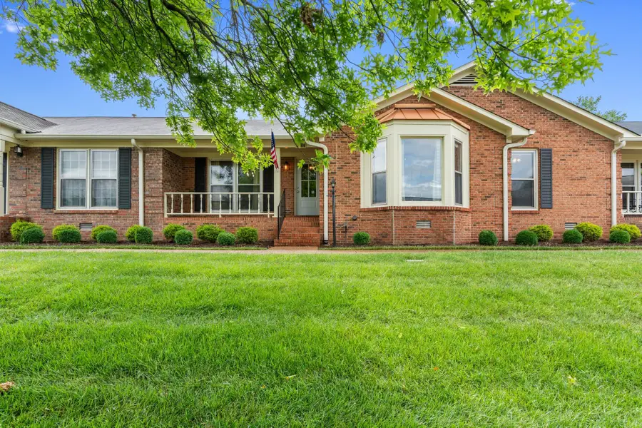 2123 River Chase Dr, Murfreesboro, TN 37128 - #2