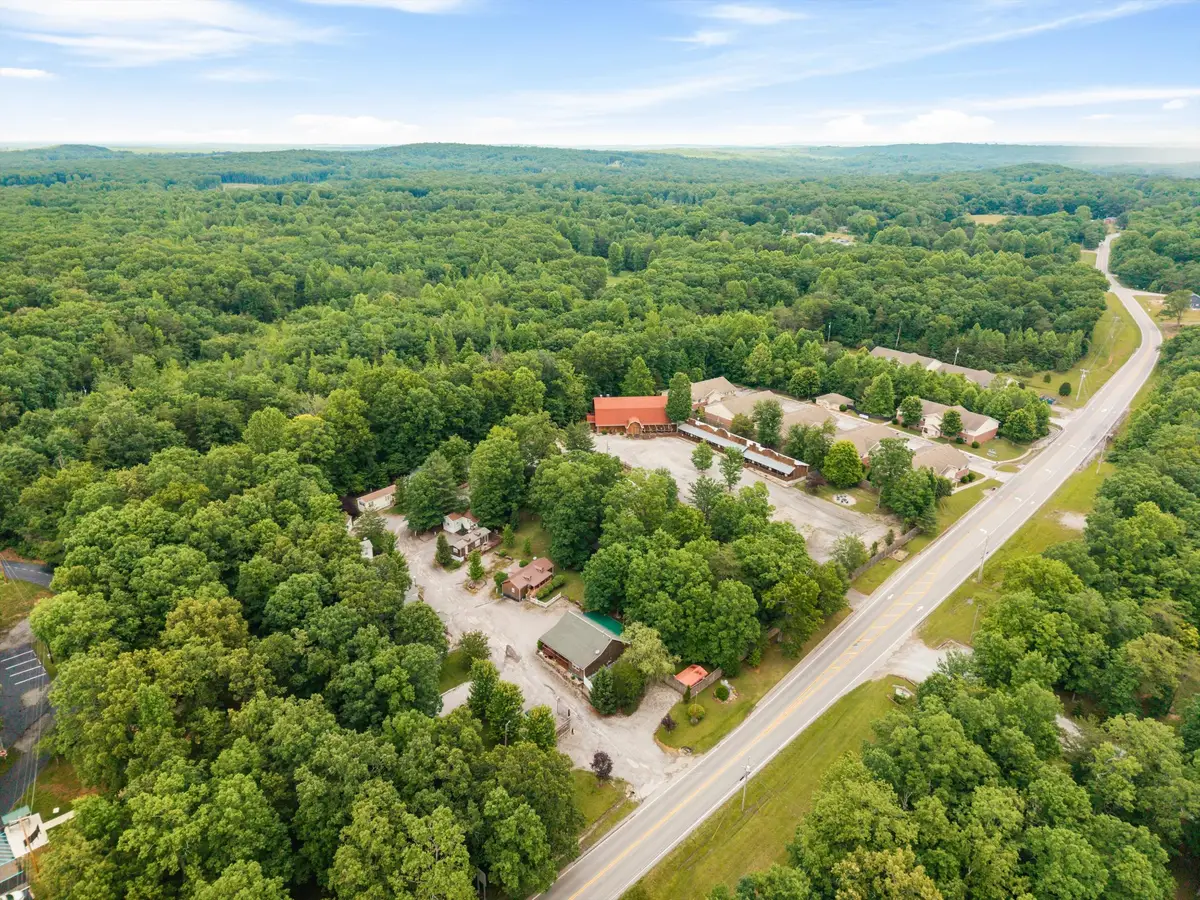 11845 Us 41, Monteagle, TN 37356 - #1