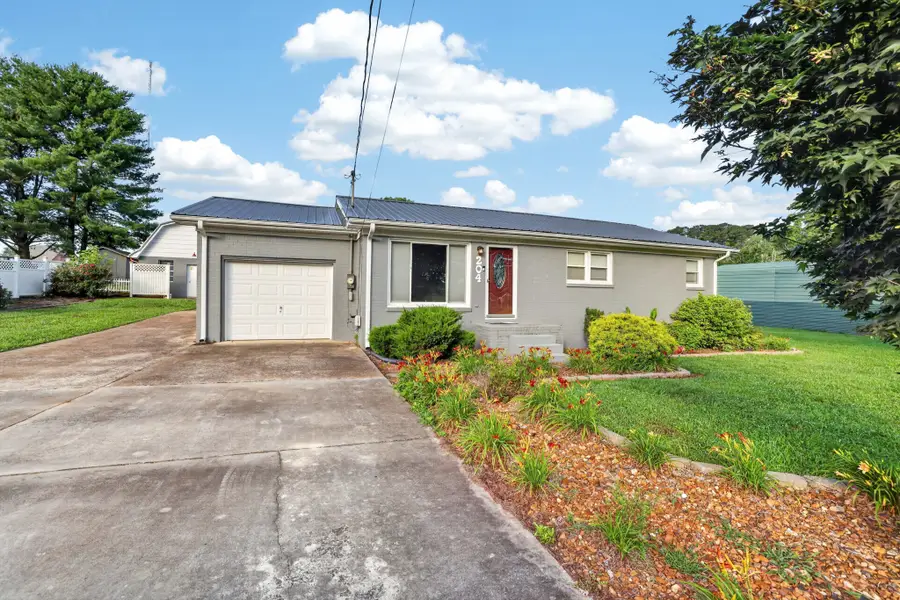 204 Homeward Ave, Winchester, TN 37398 - #3