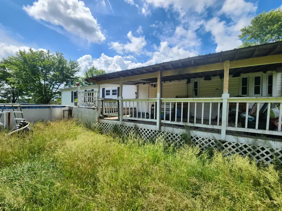 639 Vine Ridge Rd, Crawford, TN 38554 - #2