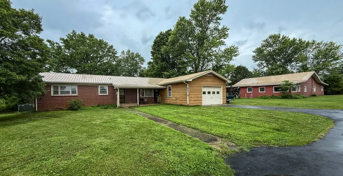 283 Old Huntsville Rd, Fayetteville, TN 37334 - #1