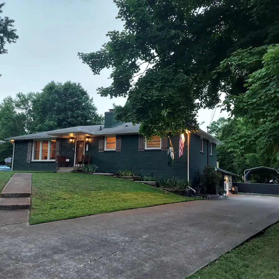216 Roberta Dr, Hendersonville, TN 37075 - #3