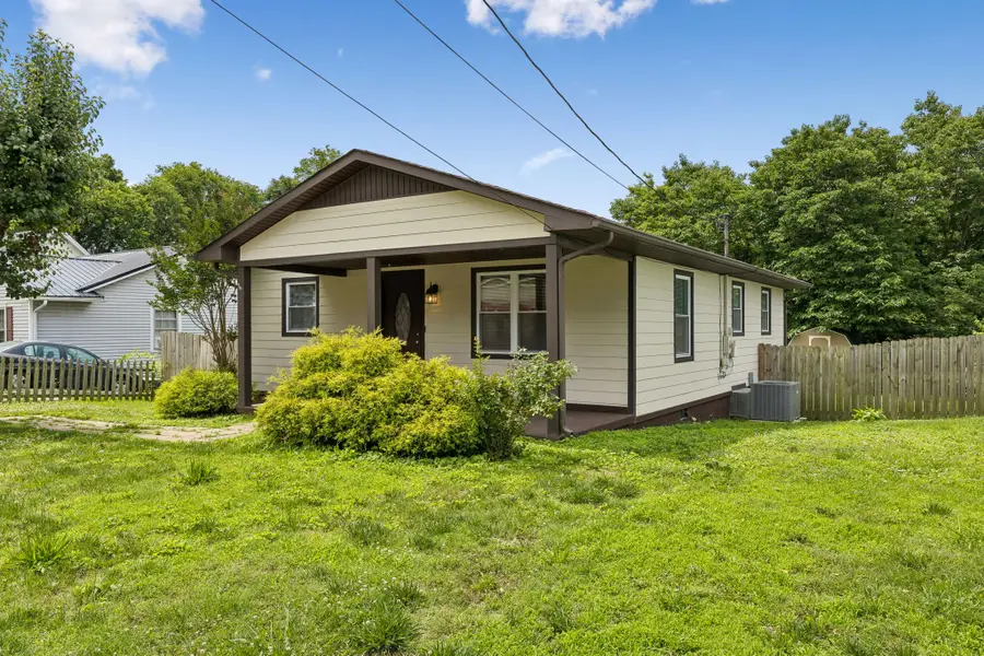 106 Jordan Ave, Mount Pleasant, TN 38474 - #3