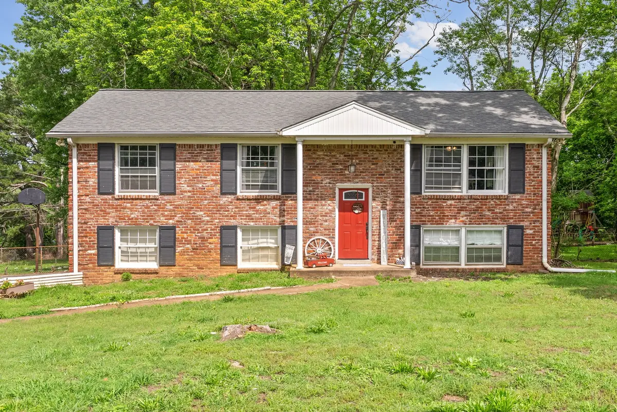 212 Slayden Cir, Clarksville, TN 37040 - #1