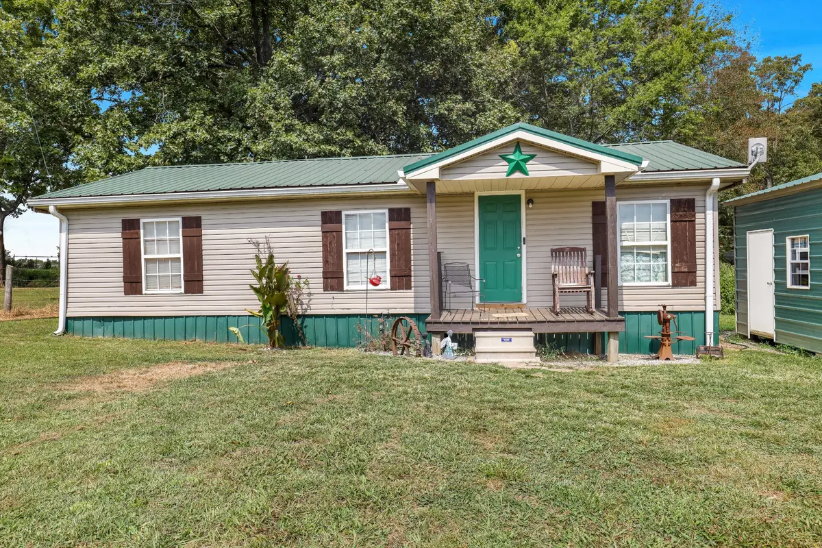 6016 Highland Rd, Orlinda, TN 37141 - #1