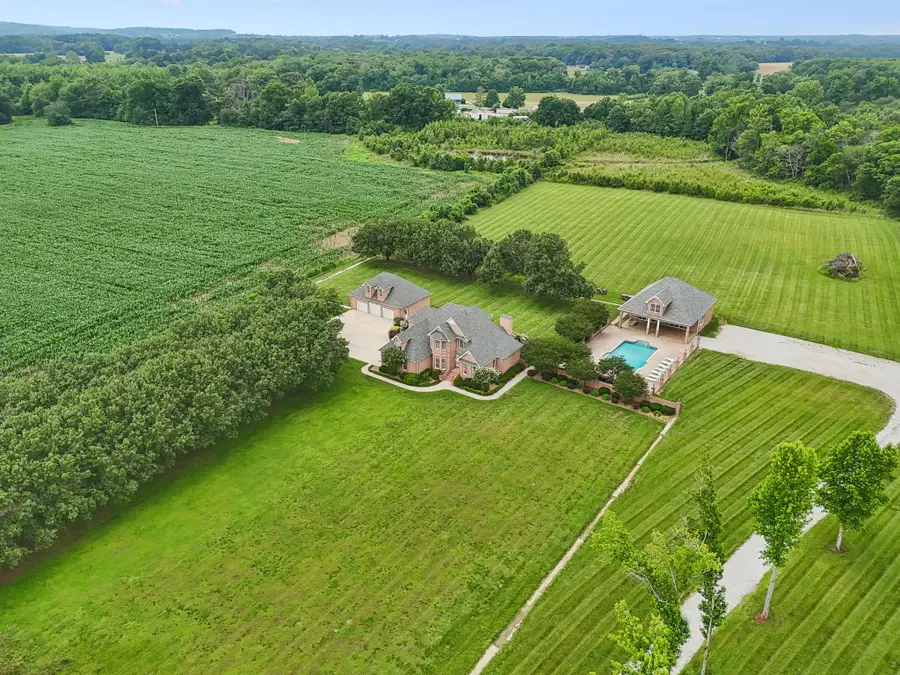 3539 Liberty Rd, Winchester, TN 37398 - #3