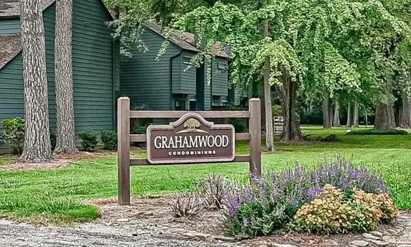 3989 Grahamdale Cir #3989A, Memphis, TN 38122