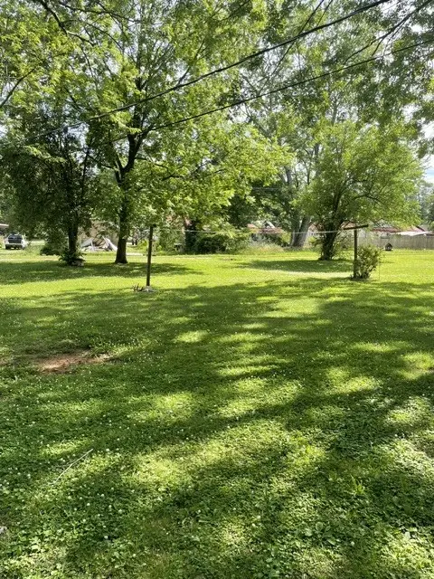 527 7th St, Lawrenceburg, TN 38464 - #2