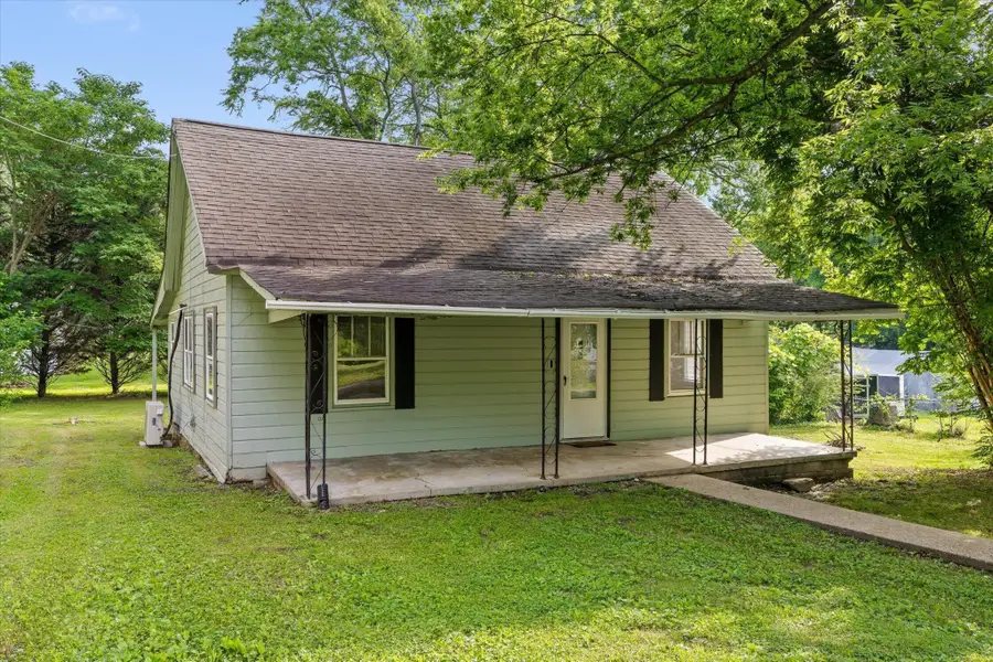 415 Hogue Street, Soddy Daisy, TN 37379 - #2