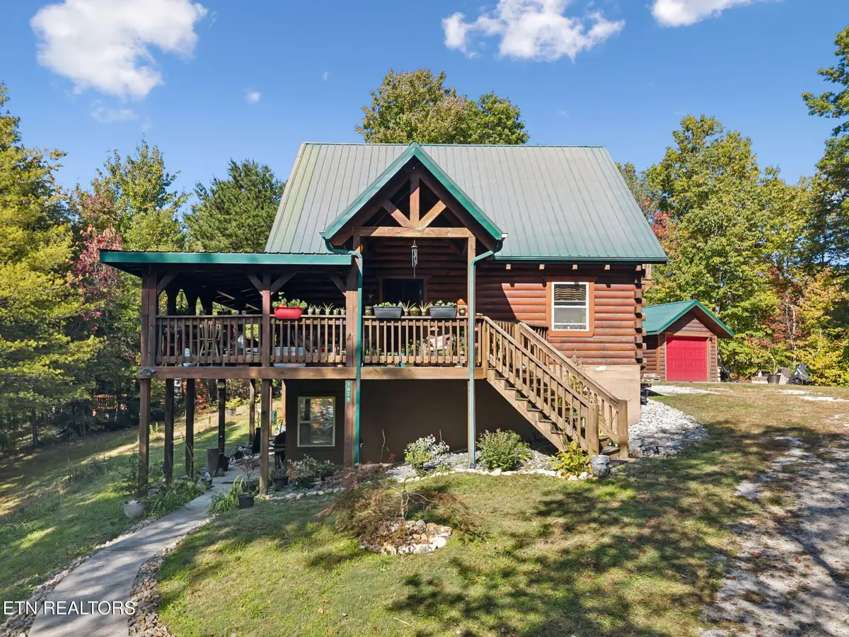 1029 Smithfield Rd, Tellico Plains, TN 37385 - #1