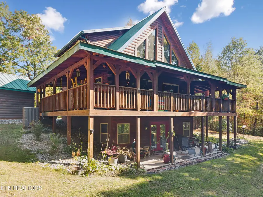 1029 Smithfield Rd, Tellico Plains, TN 37385 - #3
