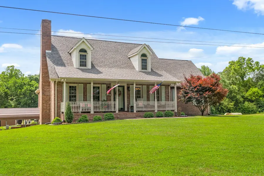 915 Rocky Hollow Rd, Erin, TN 37061 - #2