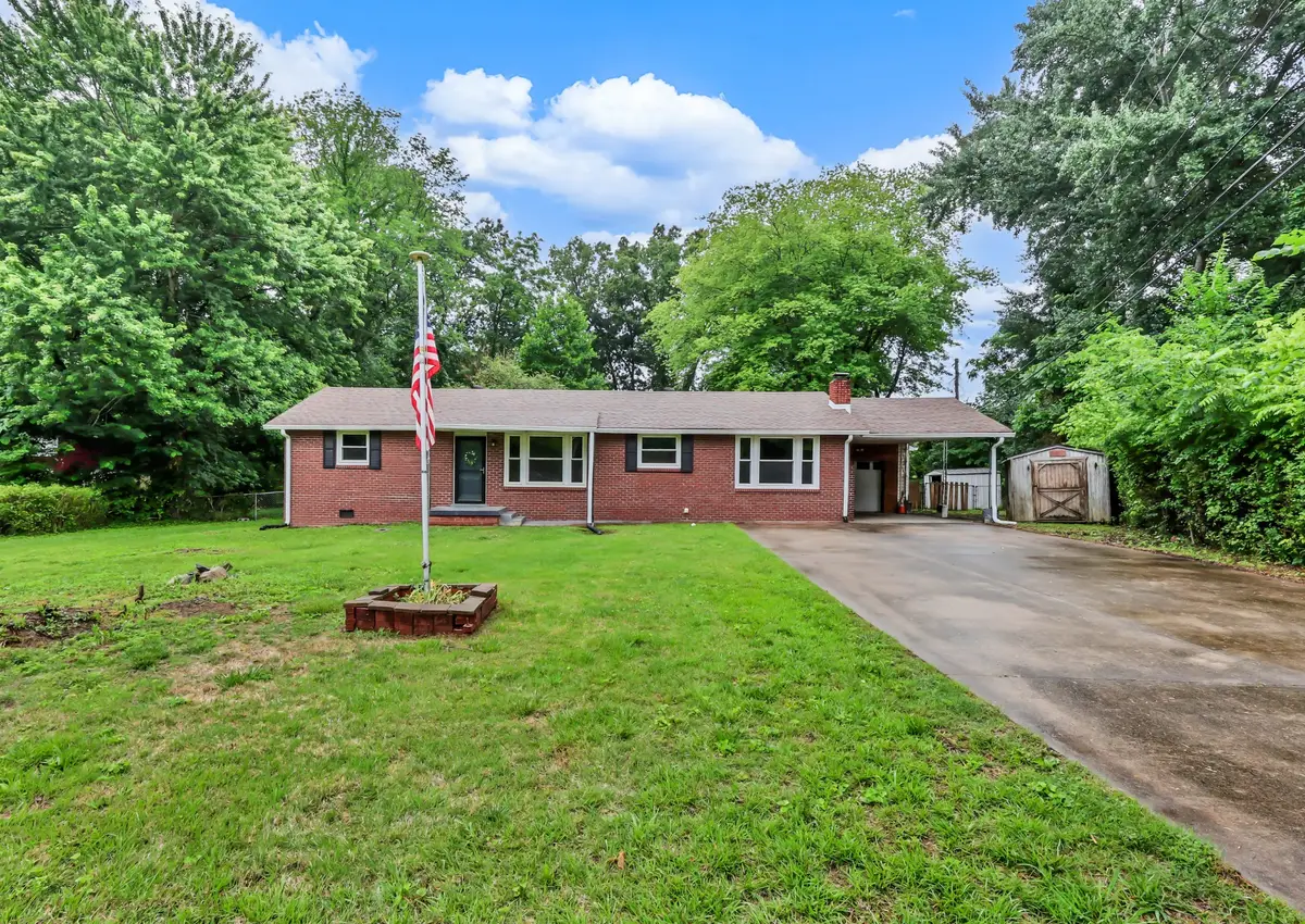 17 Charlemagne Blvd, Clarksville, TN 37042 - #1