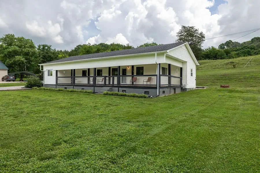 5492 Columbia Hwy, Pulaski, TN 38478 - #3