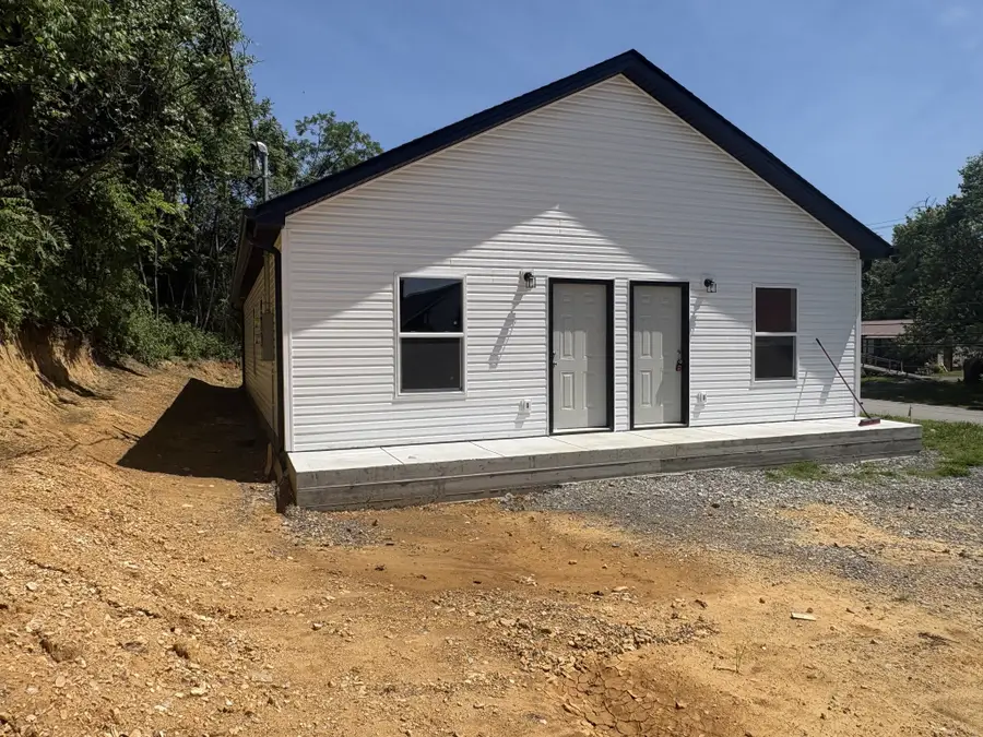 111 Second Ave, Carthage, TN 37030 - #2
