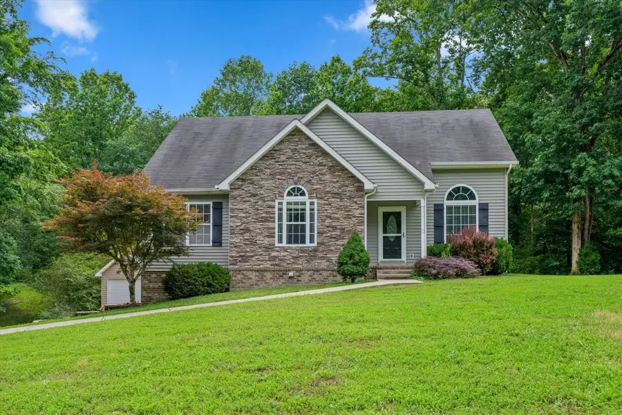 506 Daugherty Ln, Burns, TN 37029 - #2