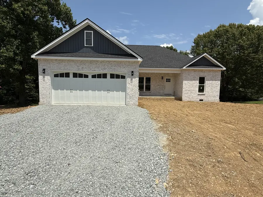 470 Powers Blvd, Waverly, TN 37185 - #2