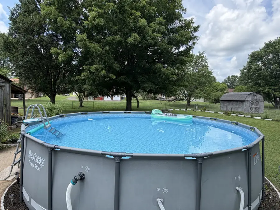 1814 Old Trenton Rd, Clarksville, TN 37040 - #2