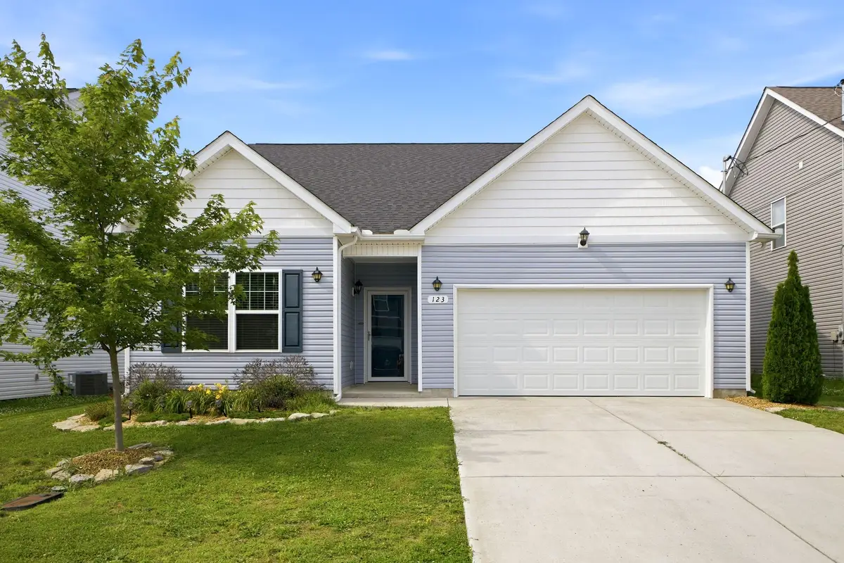 123 Triple Crown Ct, Shelbyville, TN 37160 - #1