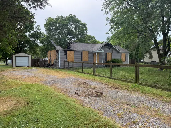 5725 Seminary Rd, Smyrna, TN 37167