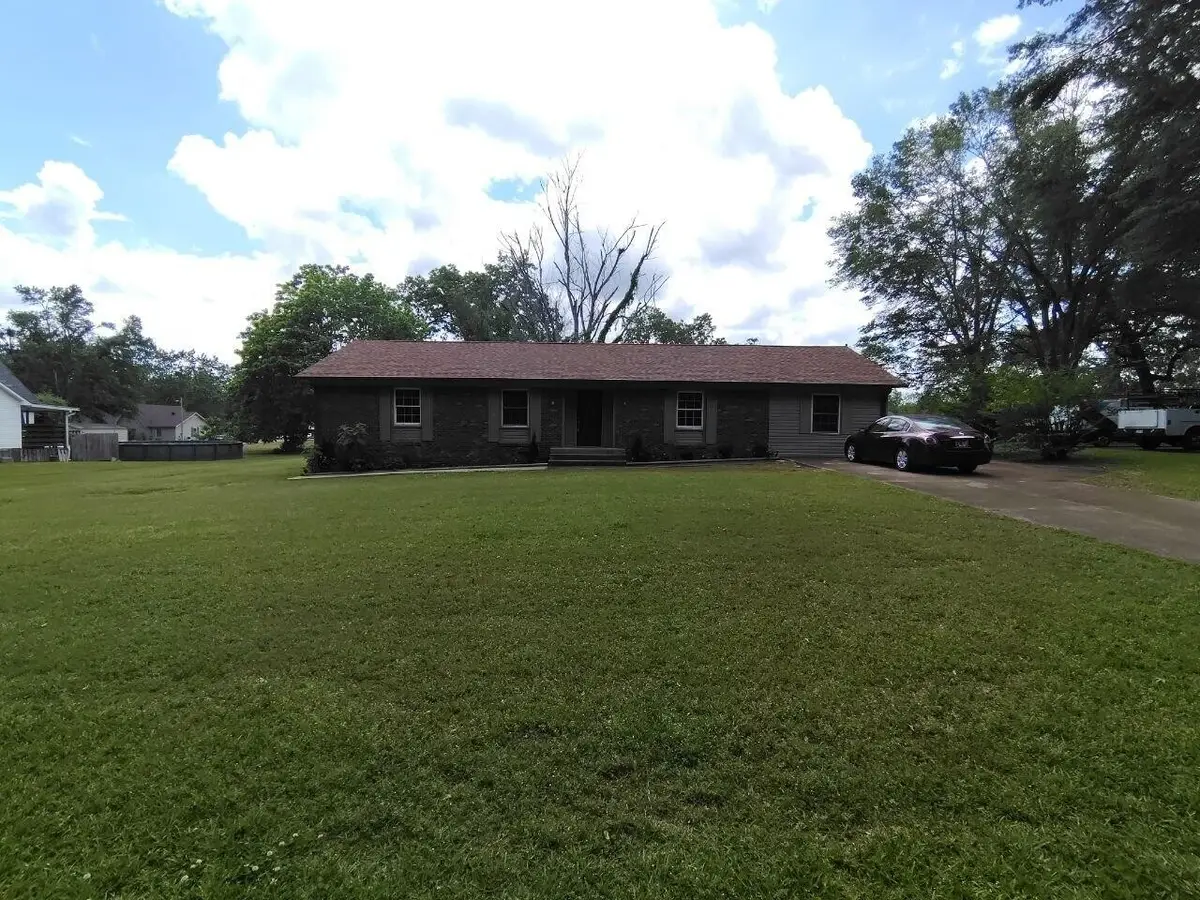 120 Barker Dr, Savannah, TN 38372 - #1