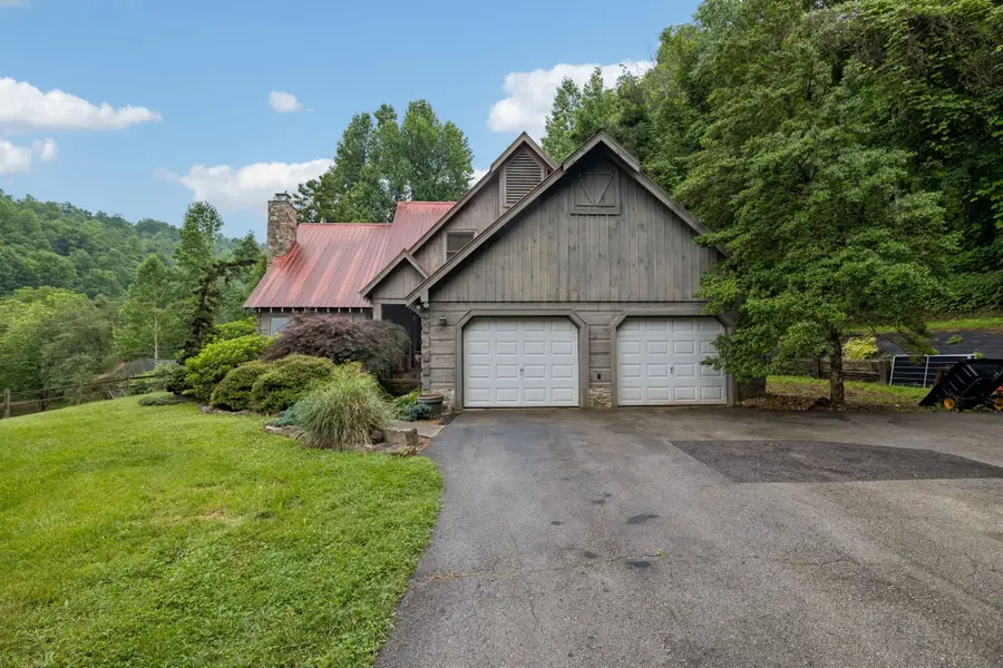 2500 Chimney Springs Rd, Cookeville, TN 38506 - #2