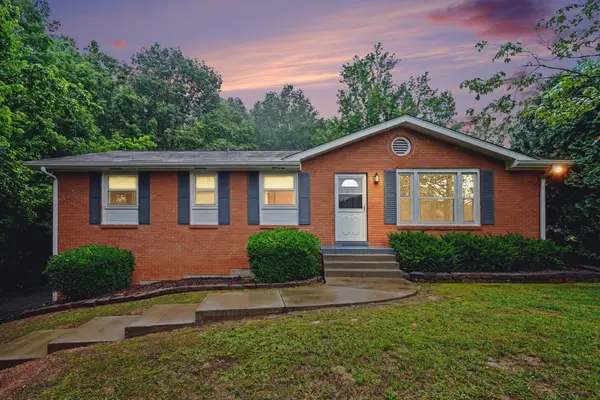 1008 Cunniff Rd, Ashland City, TN 37015