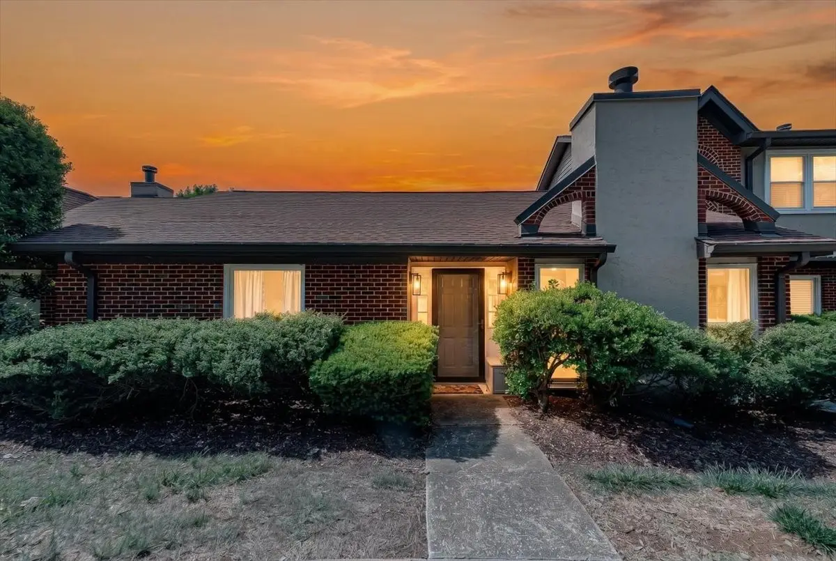 237 Highland Villa Cir, Nashville, TN 37211 - #1