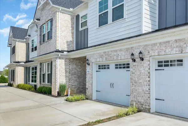5613 Dockside Dr, Rockvale, TN 37153